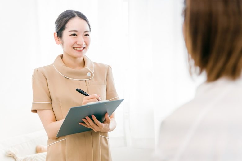 眉毛サロンに通うことで得られる3つのメリット